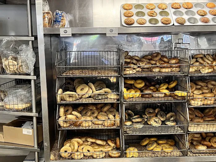H&H Bagels Picture 8