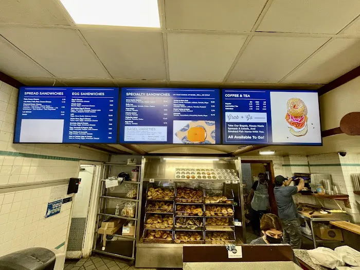 H&H Bagels Picture 9