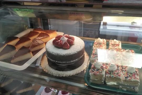 La Dulce Bakery