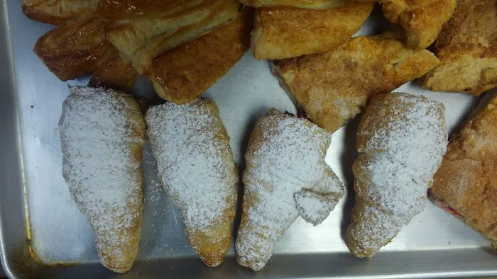 La Dulce Bakery Picture 3