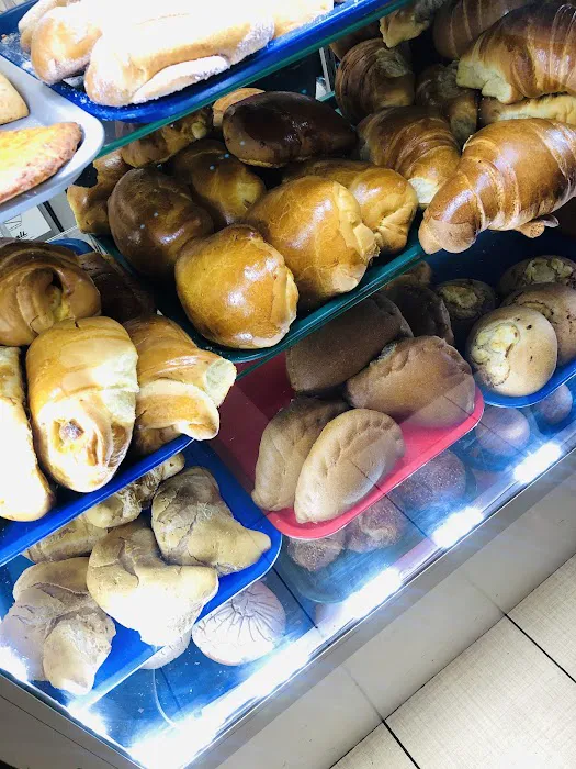 Colombia Fama Bakery Picture 6