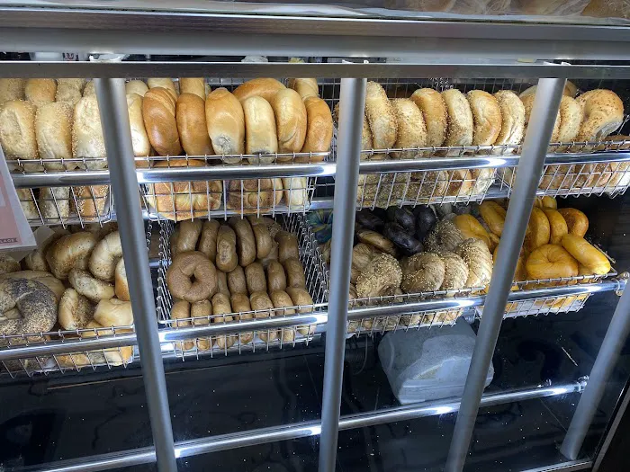 Zee Bagels Picture 5