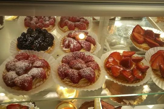 Divan Bakery