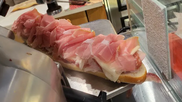 Vito's Bakery & Grocery Picture 10