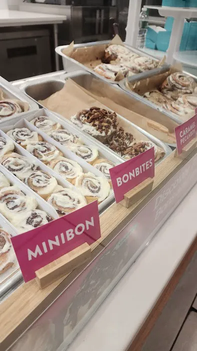 Cinnabon Picture 4