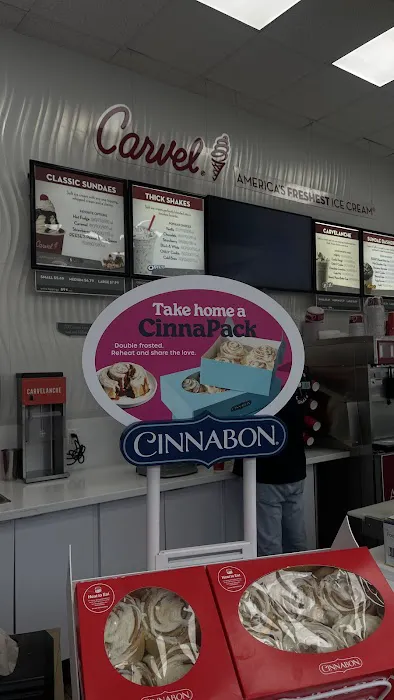Cinnabon Picture 5