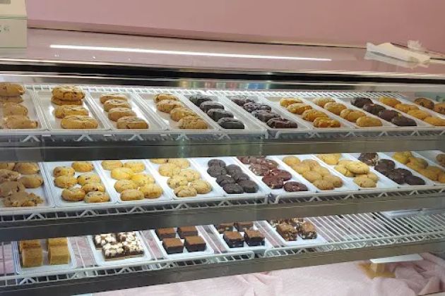 Plum Blossom Bakery