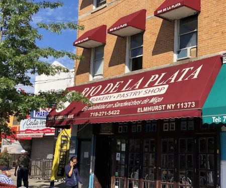 Rio De La Plata Bakery Shop