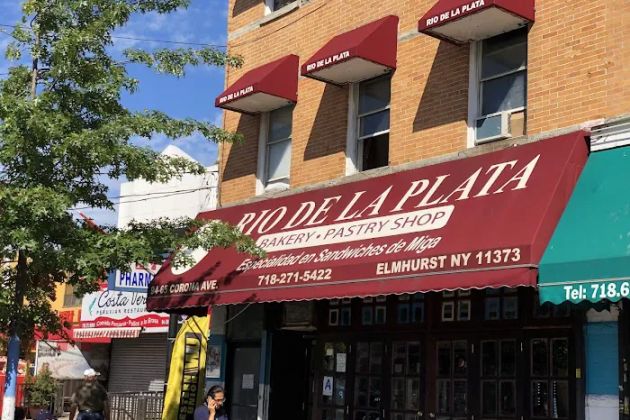 Rio De La Plata Bakery Shop