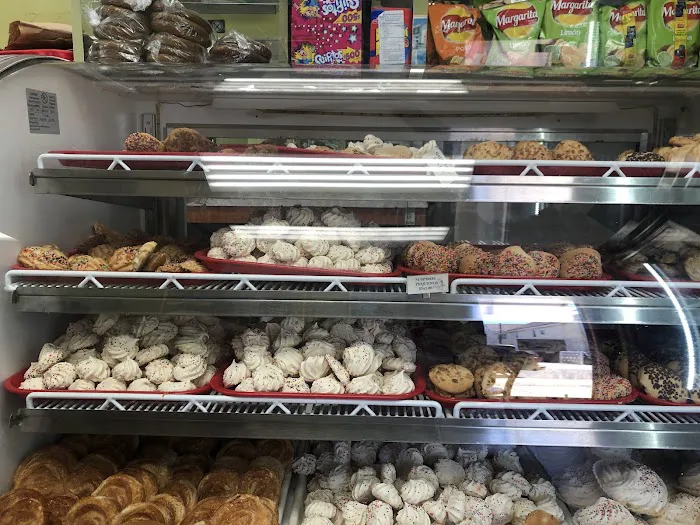 Sarita's Bakery Picture 5