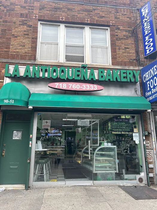 La Antioquena Bakery Picture 3