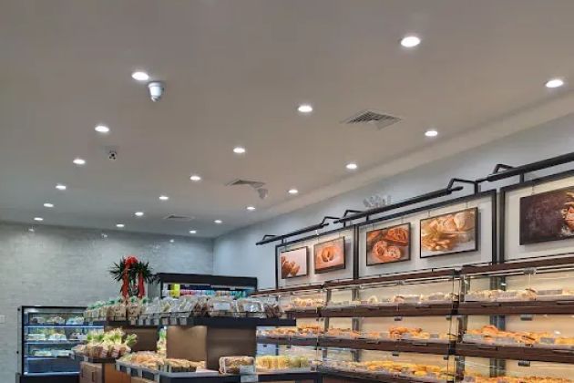 Fay Da Bakery