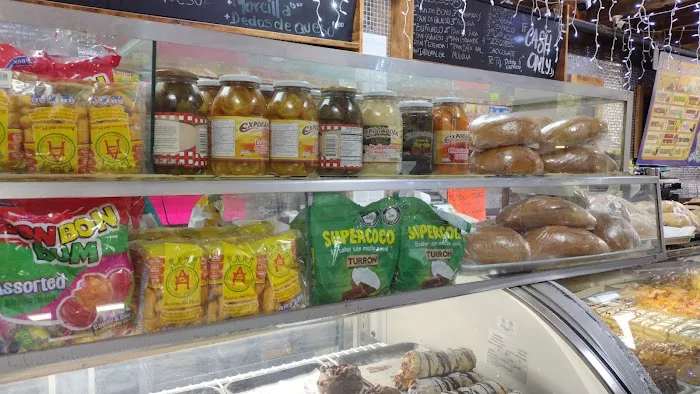 Las Americas Bakery Picture 8