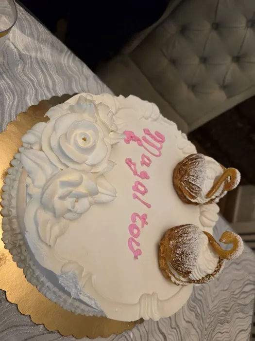 Avraham Bakery Picture 4