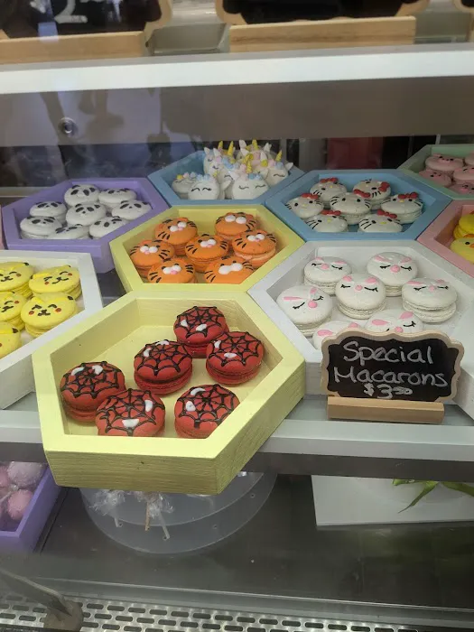 E's Cake Shop Picture 1