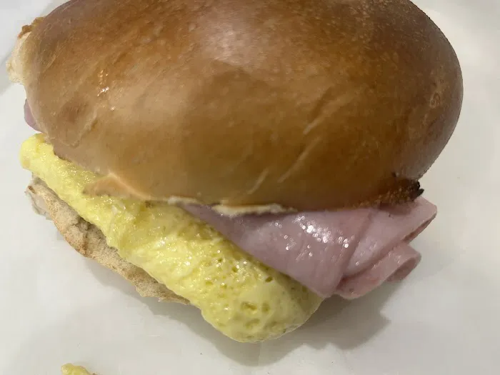 Santiago's Deli&Bagels Inc Picture 6