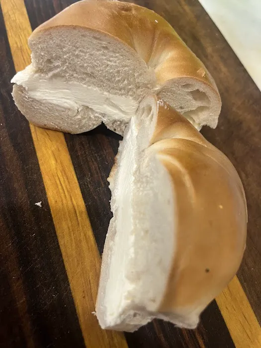 Santiago's Deli&Bagels Inc Picture 8