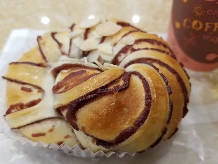 Joe Bakery Picture 9