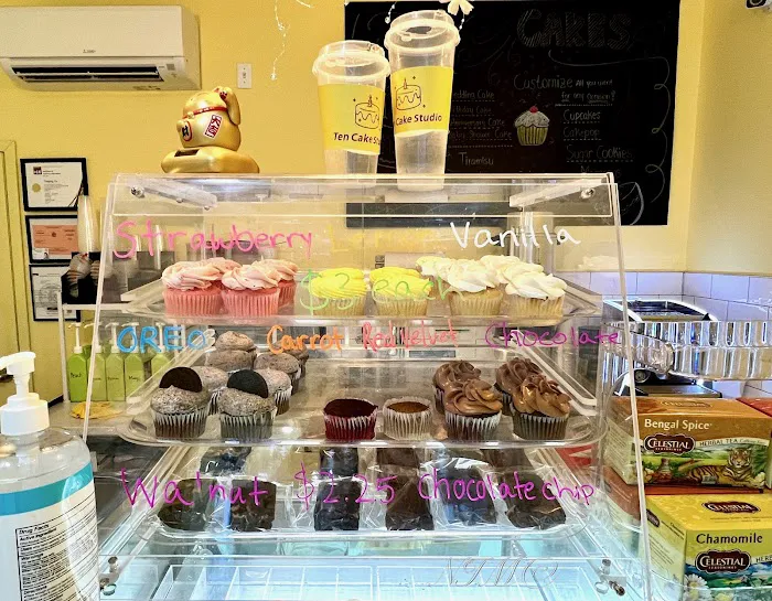 Ten Cake Studio Picture 2