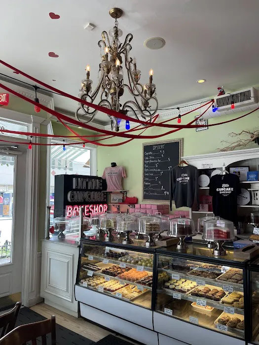 Little Cupcake Bakeshop Picture 5