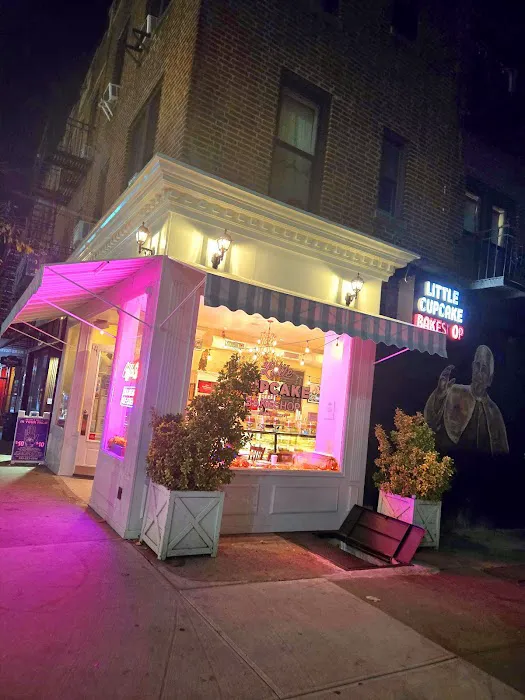 Little Cupcake Bakeshop Picture 10