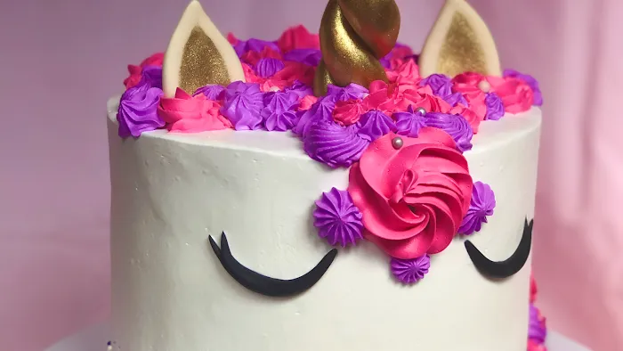 Isa's Cake (online only) Picture 1