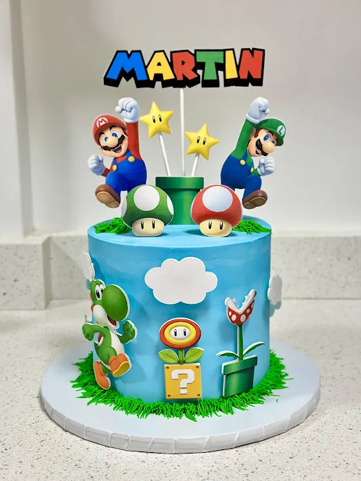 Isa's Cake (online only) Picture 6