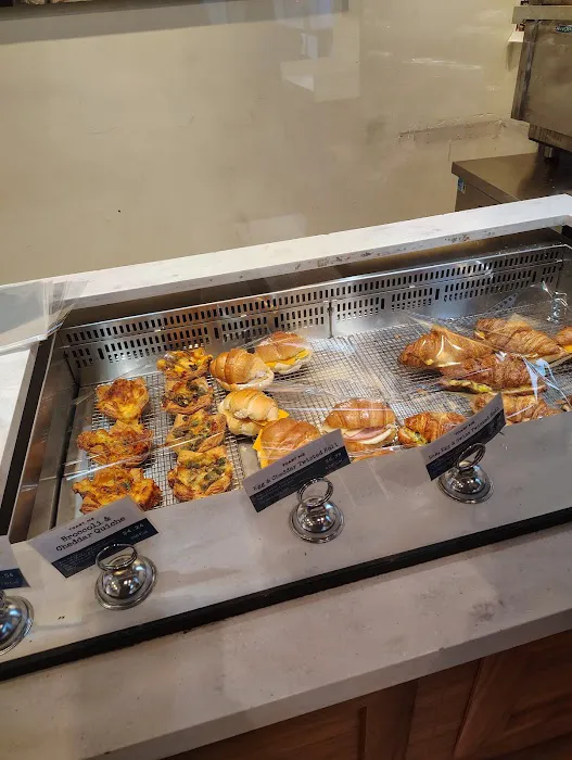 Paris Baguette Picture 10