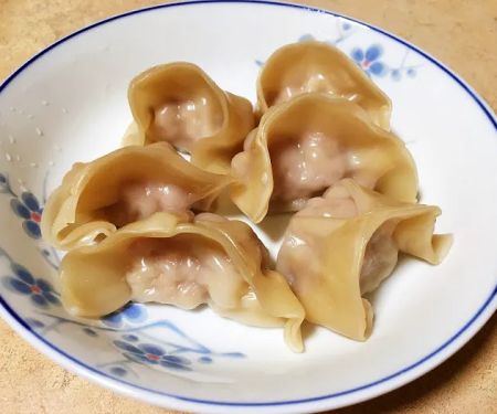 味香園餅屋 W&Y Bakery Inc