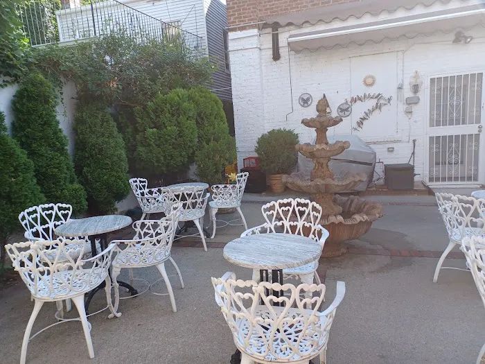 Our Backyard Cafe Picture 8