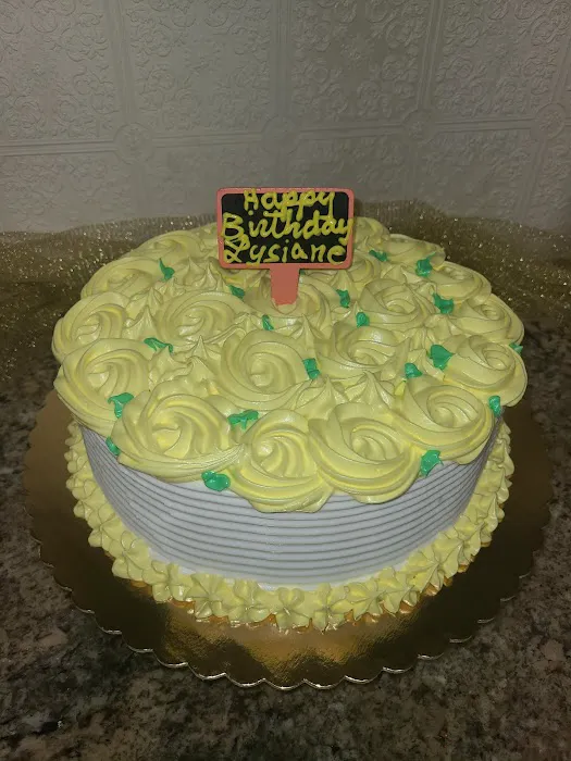 Mío Rivera’s bakery Picture 10