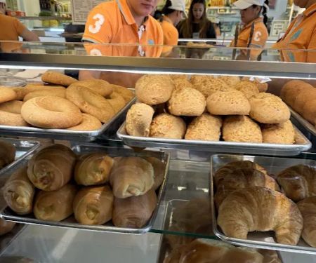 La Antioquena Bakery 2