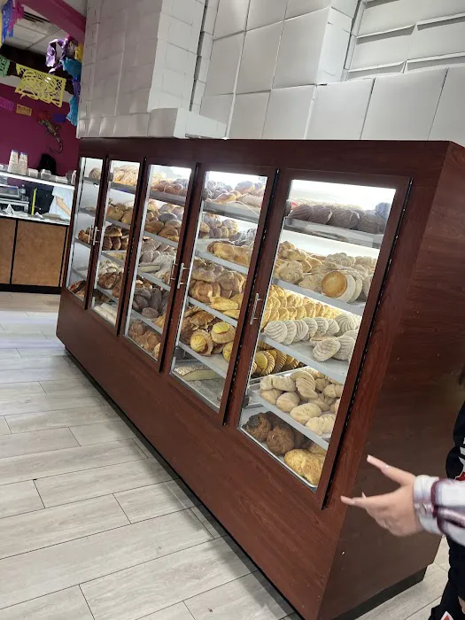 Tulcingo Bakery Picture 4