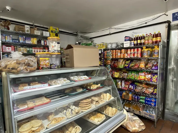 Vallecito Bakery Picture 6