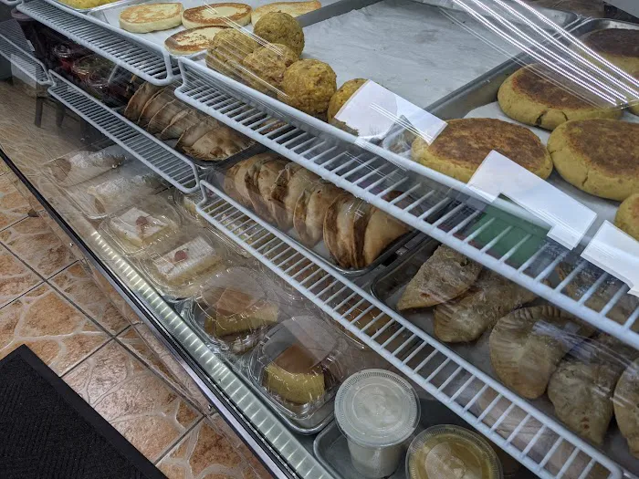 Punto Ecuatoriano Bakery Picture 5