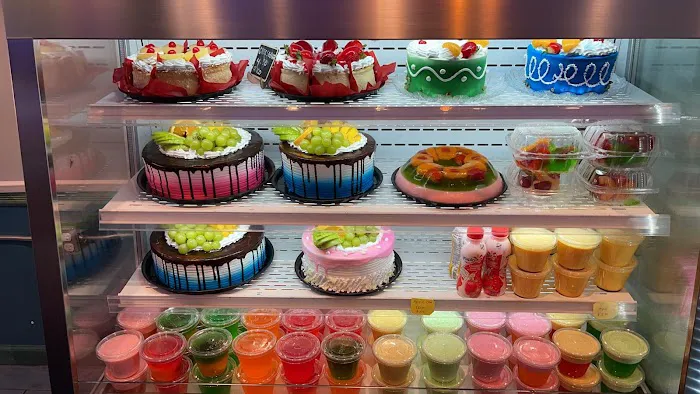 Todo Rico Bakery Picture 8