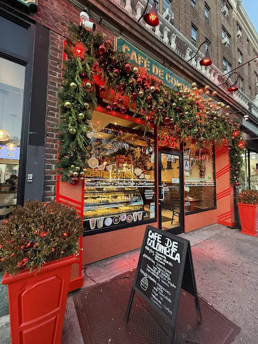 Café de Colombia Bakery Picture 5
