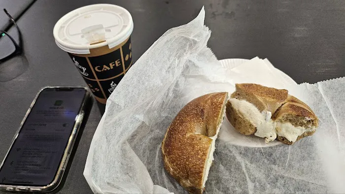 Jewel Bagels Picture 2
