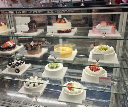 L’Ami Bakery & Cafe
