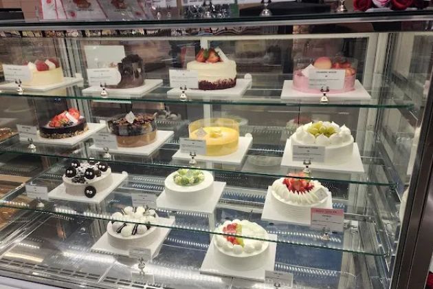L’Ami Bakery & Cafe