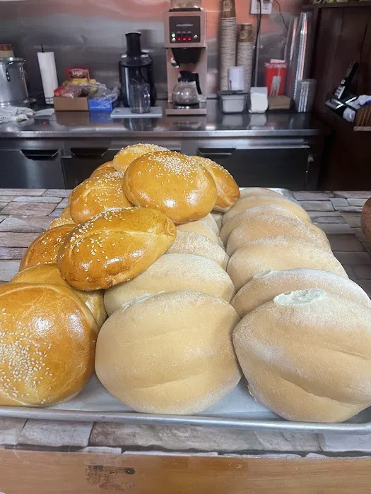 BryJus international Bakery Picture 2