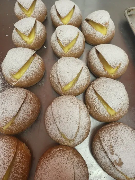 BryJus international Bakery Picture 4