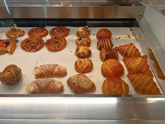 Paris Oven Bakery Picture 3