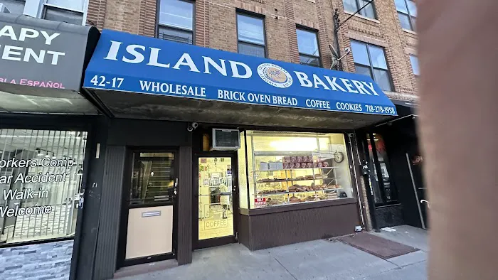 Island Bakery Picture 1