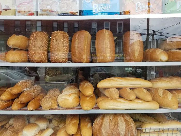 Island Bakery Picture 2