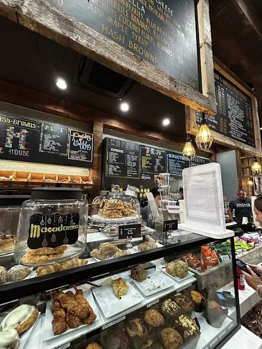 New York City Bagel & Coffee House Picture 6