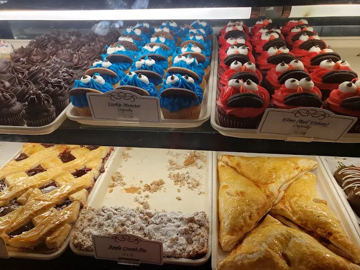 omonia cafe next door Picture 2