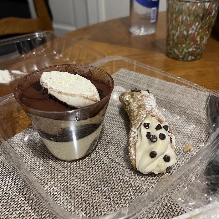 omonia cafe next door Picture 6