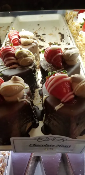 omonia cafe next door Picture 9