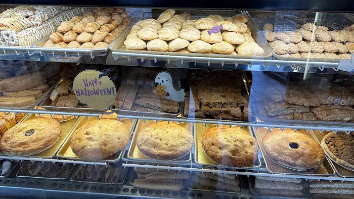 Parisi Bakery Picture 3